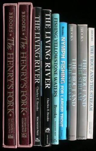 Lot of 9 volumes
