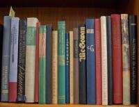 Shelf of miscellaneous Americana titles