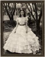 Photograph Signed and Inscribed by Vivien Leigh, the actress posed in front of the mansion at Tara in Gone With the Wind