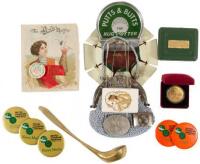 Group of vintage golf collectables