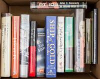 Shelf of modern literature, including Gabriel Garc&iacute;a M&aacute;rquez