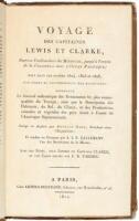 Voyage des Capitaines Lewis et Clarke, depuis l'Embouchure du Missouri, jusqu'à l'Entré de la Colombia dans l'Océan Pacifique; Fait dans les Années 1804, 1805 et 1806, par ordre du Gouvernement des États Unis: Contenant le Journal Authentique des Événemen