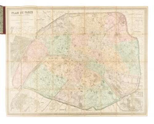 Plan de Paris &agrave; l'&eacute;chelle de 2 millim; pour 25 m&egrave;tres (1/12,500) indiquant les nouveaux persements et les changements de noms de voies publiques avec des plans pour les bois de Boulogne et de Vincennes
