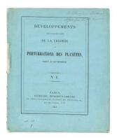 Développements sur plusieurs points de la théorie des perturbations des planètes