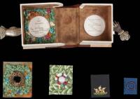 A Nest of Robins - a book in 4 "nested" boxes