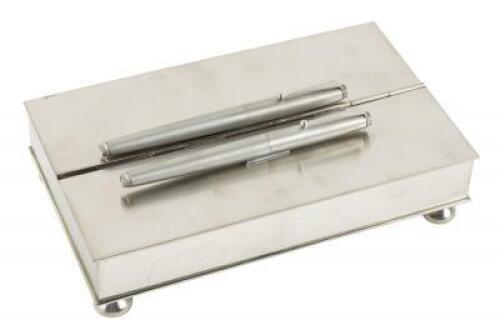 Parker 75 Americana Limited Edition Bicentennial Commemorative Ballpoint Pen and Soft-Tip (Rollerball) Pair with Rare Pewter Replica Writing Stand