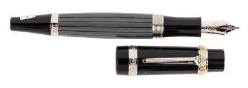 Honor&eacute; de Balzac Limited Edition Fountain Pen