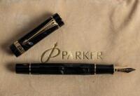 PARKER: Duofold Black and Pearl "Lucky 8" Limited Edition Fountain Pen