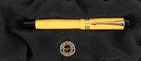 PARKER: Duofold Mandarin Yellow Limited Edition Fountain Pen