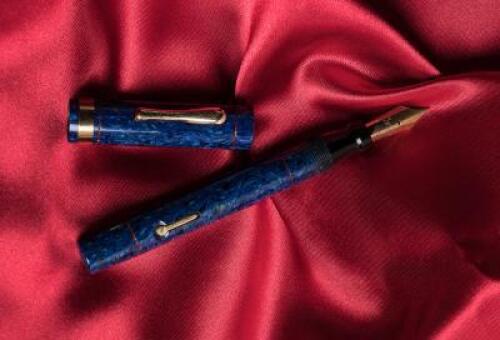 CONKLIN: Endura Senior Fountain Pen, Blue Sapphire, Large Endura Nib