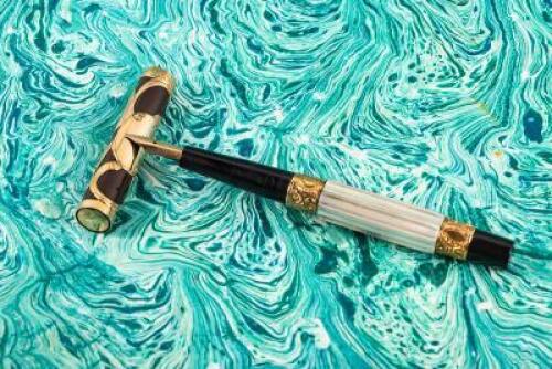 No. 15 Fluted Mother-of-Pearl and Gold-Filled Filigree Eyedropper Fountain Pen