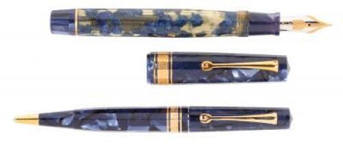 Extra Lucens Blue Fountain Pen and Propelling Pencil Pair of Limited Edition Instruments