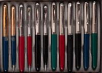 Lot of 12 Parker 21 Fountain Pens and Propelling Pencils