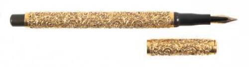 Gold-Plated Repoussé Snail-Pattern Eyedropper-Filler Fountain Pen