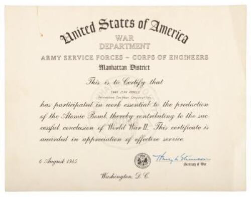 Certificate verifying Emma Jean Arnold participated in the Manhattan Project to build an Atomic Bomb during World War II