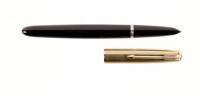 Parker 51 Fountain Pen, Plum, Gold-Filled Cap