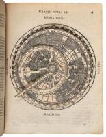 Cosmographia Petri Apiani, per Gemmam Frisium apud Louanienses medicum & mathematicum insignem, iam demum ab omnibus vindicata mendis ac nonnullis quoque locis aucta & annotationibus marginalibus illustrata...