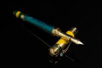 Pele Heritage "Icons" 18K Gold Limited Edition 10 Fountain Pen