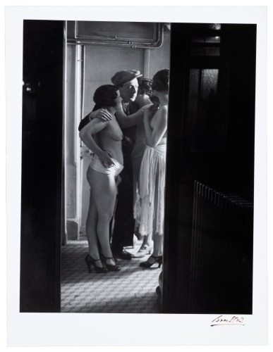 Chez Suzy, Three Women Around A Man