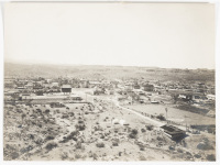 Gelatin silver photograph. 15.4x20.5 cm (6x8"), unmounted.
