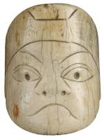 Carved ivory Japanese netsuke of a mask