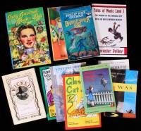 Group of modern Oz stories and Oz related novels by various authors