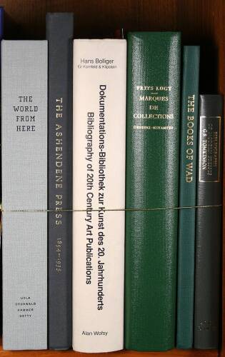 Lot of 6 volumes on books and printing