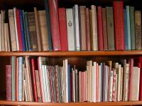 Large collection of approximately 185 hardcover and 173 wrapperbound volumes on Christmas