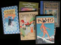 Lot of fourteen volumes published by Volland